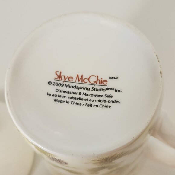 Skye McGhie Cardinals Mug with lid & strainer - Picture 3 of 5